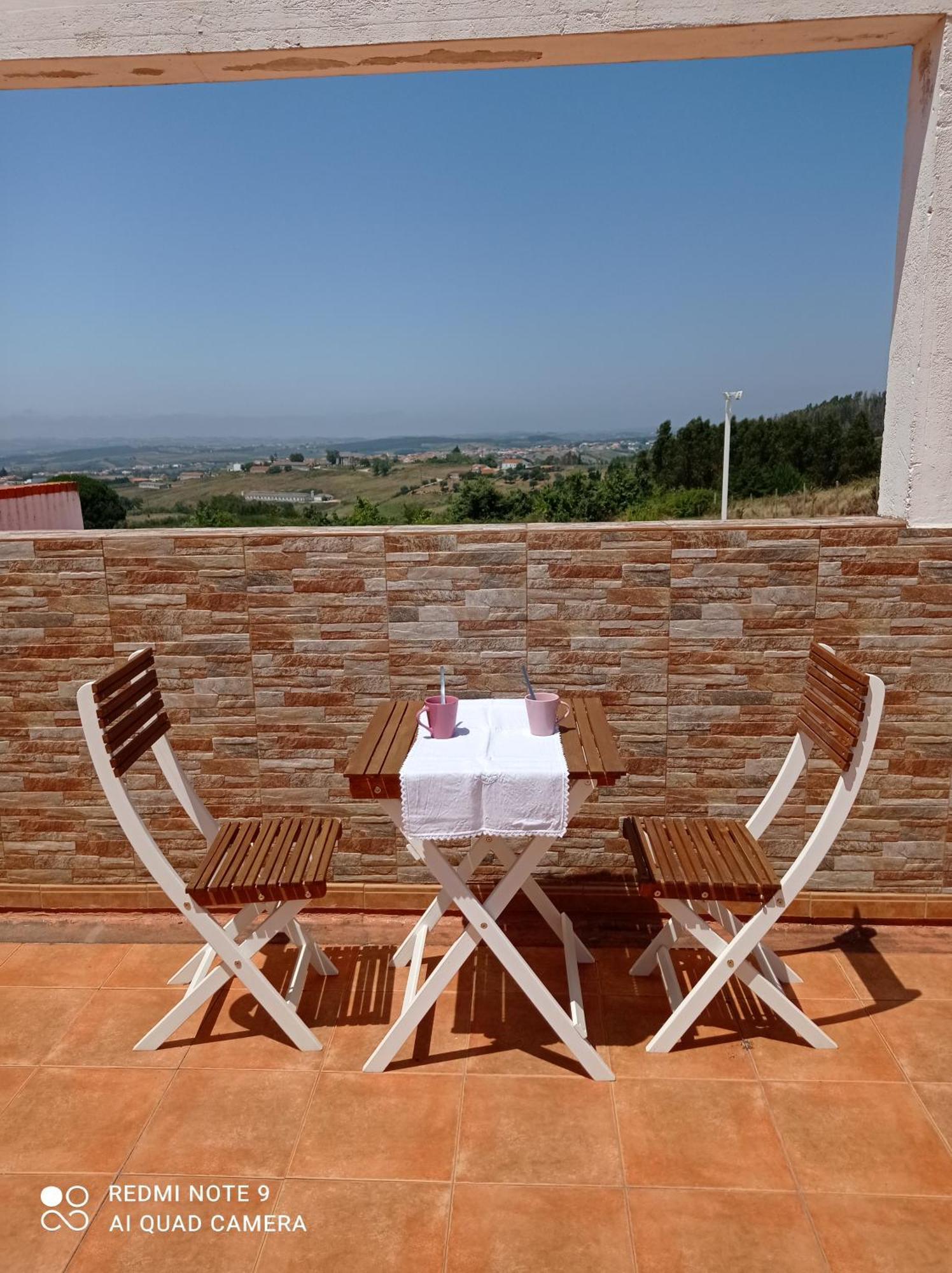 Bed and Breakfast Chez Sylvie Et Alain Lamas Exterior foto